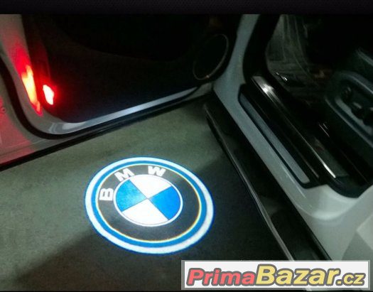 Sada 4 projektorů loga BMW místo dveřních světel – fotografie 1