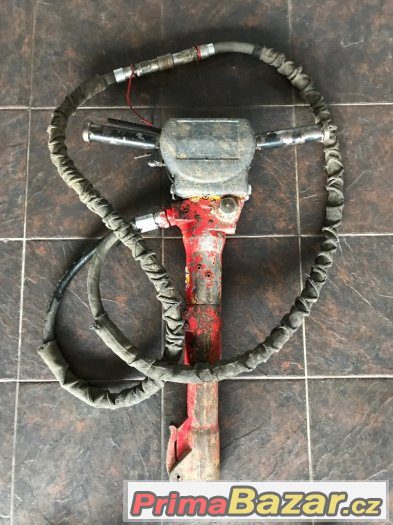 Hydraulická jednotka JCB BEAVER + BOURACÍ KLADIVO – fotografie 3