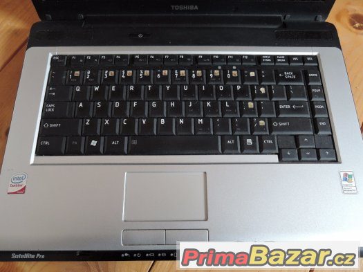 Nefunkční Toshiba Satellite Pro A200 – fotografie 2