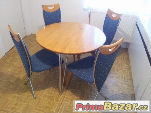 Kuchyňský kout 4x židle+stůl – fotografie 4