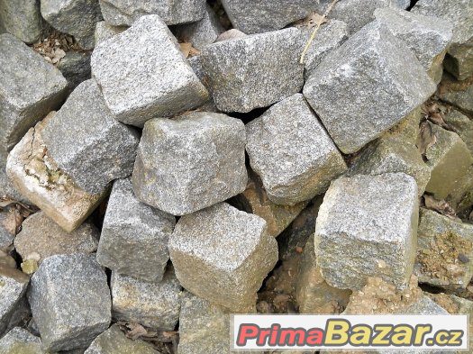 Žulové kostky 10x10 cm – použité – fotografie 3
