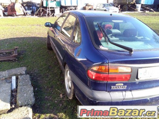 RENAULT Laguna – fotografie 1