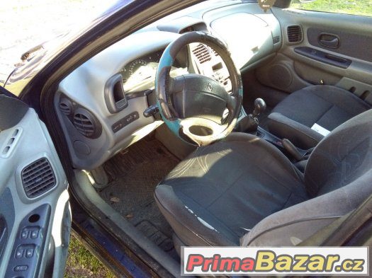 RENAULT Laguna – fotografie 2