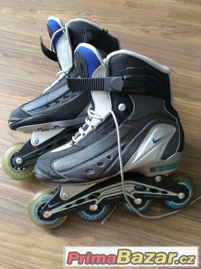 Inline brusle Nike + příslušenství Salomon – fotografie 2