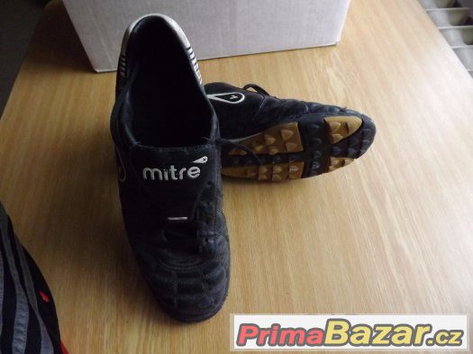 Turfy Mitre vel. 42 – fotografie 1