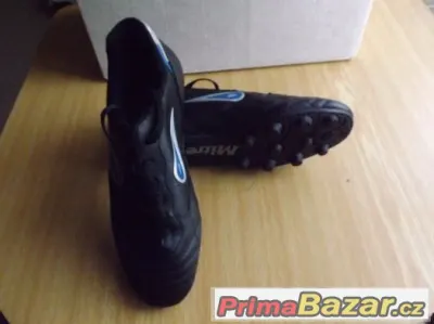 Nové kopačky Mitre vel. 41