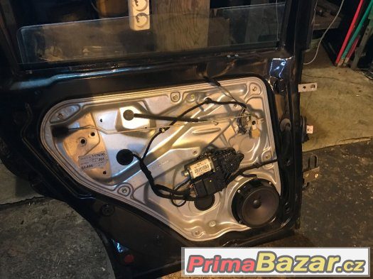 Prodám LZ dveře VW Passat B5/B5.5 variant – fotografie 3