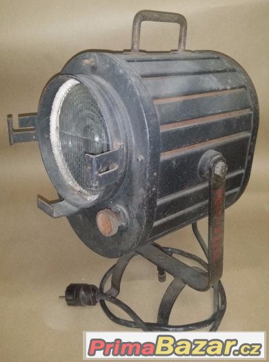 Divadelní lampa – fotografie 1