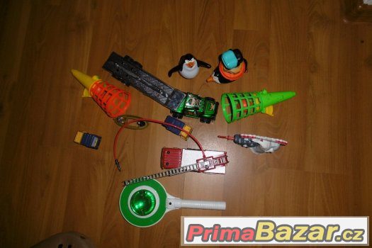 MIX HRAČEK VŠE ZA 200,- – fotografie 2