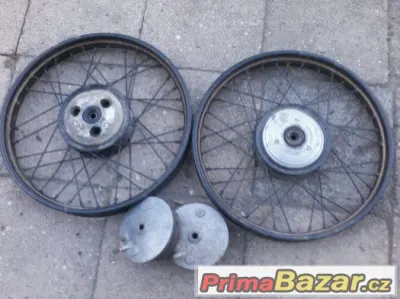 Kola Jawa 555 Pionýr,Pařez