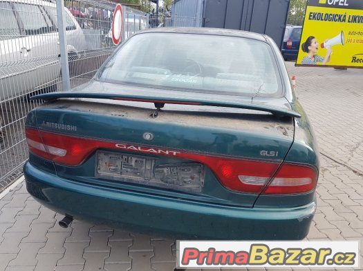 Mitsubishi Galant č. 1998 – fotografie 3