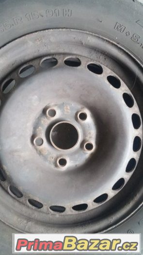 Disky z VW Passat a zimní gumy – fotografie 2