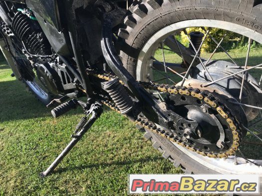 Yamaha XT 550 – fotografie 3