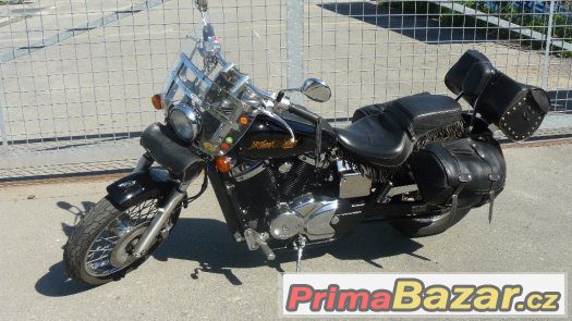 Honda VT 750 Black Widow – fotografie 3