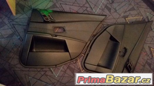 Výplně dveří BMW 5 e60 e61 černá kůže, top stav. – fotografie 1
