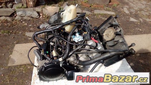 Prodám motor na YAMAHA FZR 600 r.v. 94-95 – fotografie 3