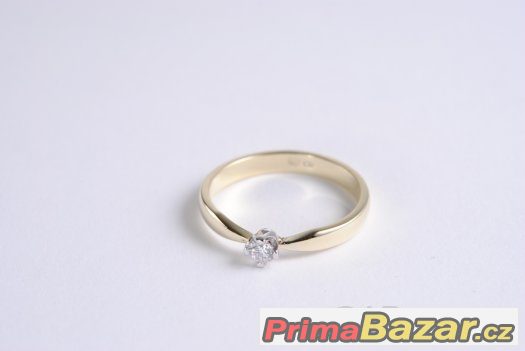 ZLATÝ PRSTEN S DIAMANTEM – fotografie 4