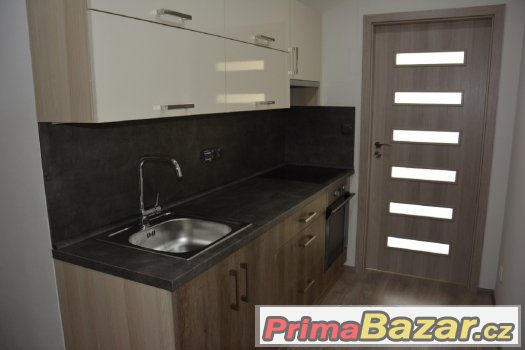 Pronájem bytu 1+kk Otrokovice - po nové rekonstrukci – fotografie 1