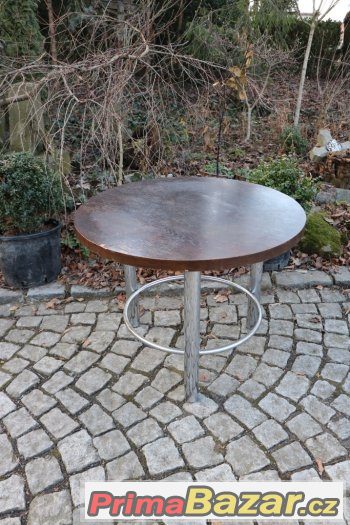 Stolek / funkcionalismus / bauhaus / Mücke melder – fotografie 2