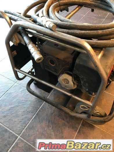 Hydraulická jednotka JCB BEAVER + BOURACÍ KLADIVO – fotografie 5