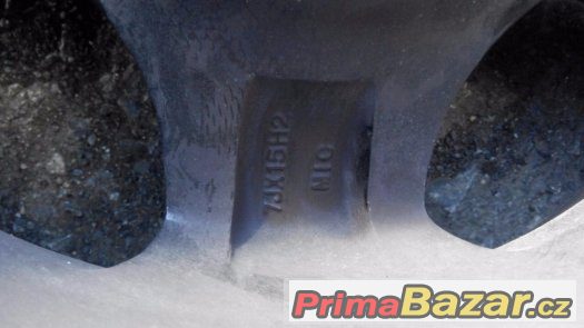 pneu DUNLOP GRANDTREK AT3 265/70 r15 na discích DOTZ – fotografie 3