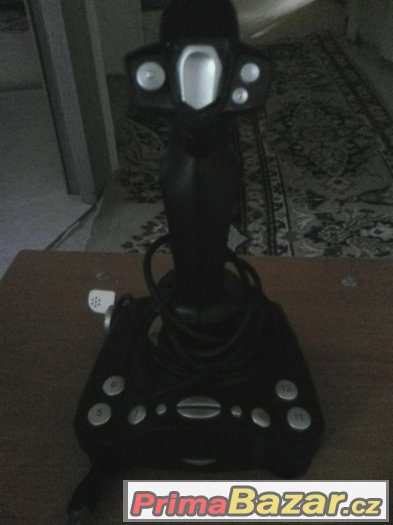 joystick – fotografie 1