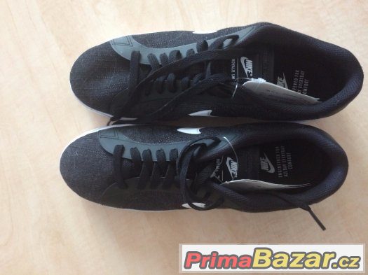 boty NIKE Court Royale – fotografie 2