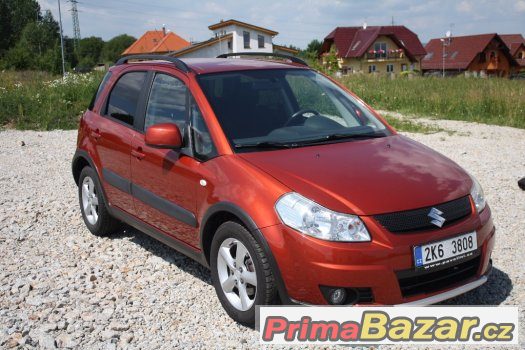 Prodám Suzuki SX4, 1. majitelka, servisní kniha – fotografie 1