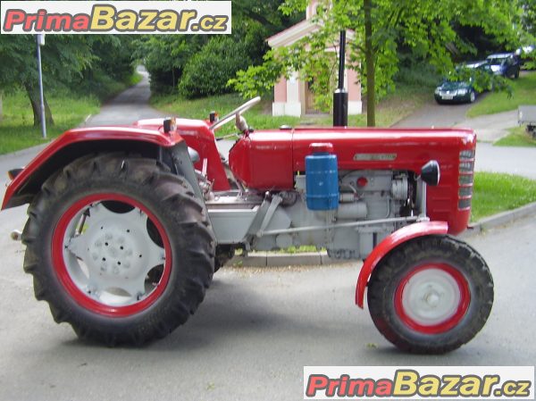 Zetor 3011 s motorem 4911 – fotografie 1
