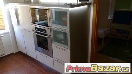 Prodej, byt 3+1 s garáží, OV, cihlová zástavba, 68,5 m2, Nov – fotografie 3