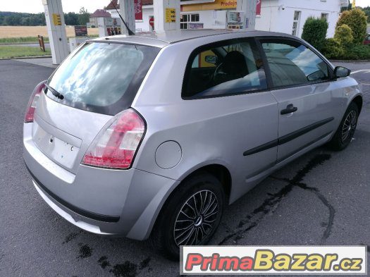 FIAT STILO 1,9 JTD 85 KW.06/2003.KLIMA..VELMI PĚKNÉ – fotografie 3