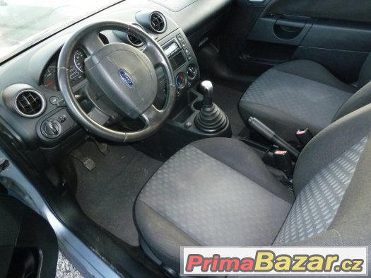 LEVNĚ  FORD FIESTA 1,4 TDCI 50 KW.KLIMA..05/2004.serviska – fotografie 4