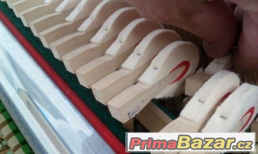 Prodám hezké čisté bílé pianino Rippen,Dovoz zdarma – fotografie 5