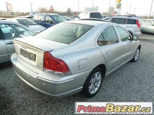 VOLVO S60 2,4 D5 136 KW.6 RYCHLOSTÍ..11/2007.TOP CENA – fotografie 4