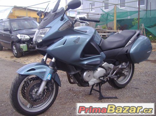 Honda NT 700V  ABS Deauville – fotografie 4