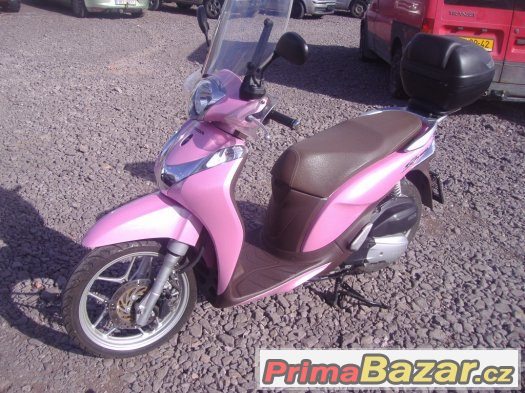 HONDA SH125i Pink – fotografie 1
