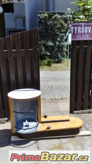 Halabala funkcionalistická toaletka po renovaci – fotografie 2