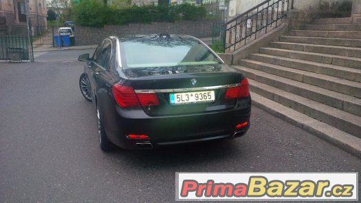 BMW 750Li, najeto 130 000km, 429 500kč – fotografie 2