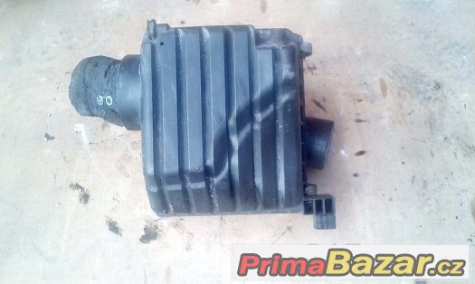 OPEL VECTRA B 1.7 td - FILTRBOX (DRŽÁK VZDUCHOVÉHO FILTRU) – fotografie 2