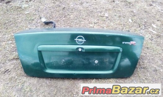 OPEL VECTRA B 1.8 - VÍKO ZAVAZADLOVÉHO PROSTRU (KUFR) – fotografie 1