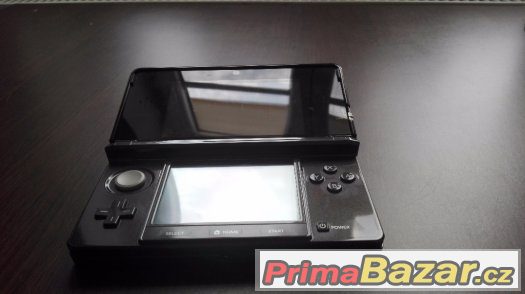 Nintendo 3DS – fotografie 2