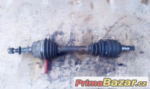 OPEL VECTRA B 1.7 td - POLOOSA (KRÁTKÁ) – fotografie 1