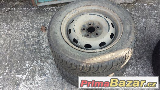 2ks plech. kol 5,5x14, 5x100, zimní pneu Good Year 185/65x14 – fotografie 1