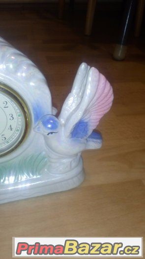Porcelánové hodiny – fotografie 3