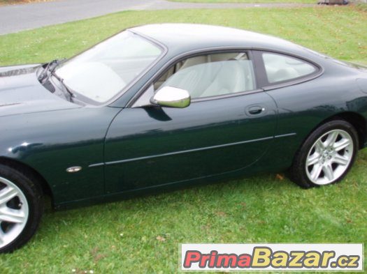Jaguar XKR 4.0i V8 SUPERCHARGED – fotografie 2
