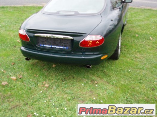 Jaguar XKR 4.0i V8 SUPERCHARGED – fotografie 4