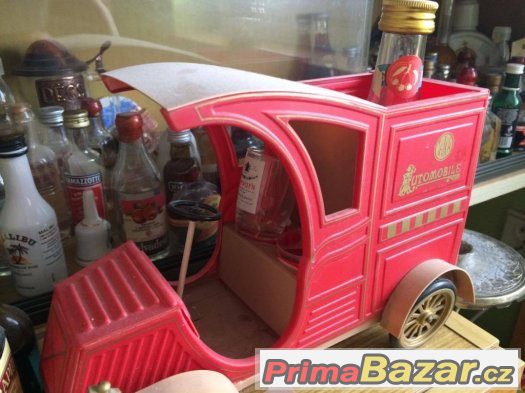 SBÍRKA HISTORICKÝCH MINIATUR FLAŠTIČEK ALKOHOLU – fotografie 4