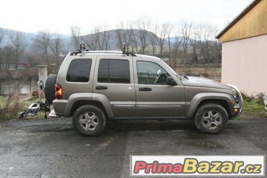 JEEP CHEROKEE – fotografie 1
