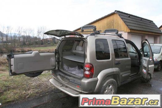 JEEP CHEROKEE – fotografie 2