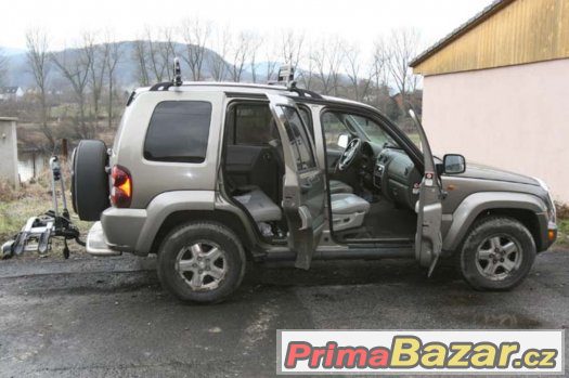 JEEP CHEROKEE – fotografie 3